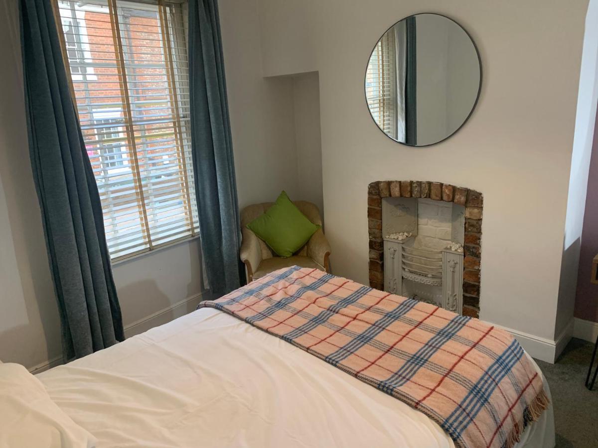 Intown - 60 Second Walk 2 Minster! Hotell York Eksteriør bilde