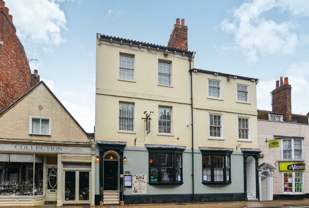 Intown - 60 Second Walk 2 Minster! Hotell York Eksteriør bilde